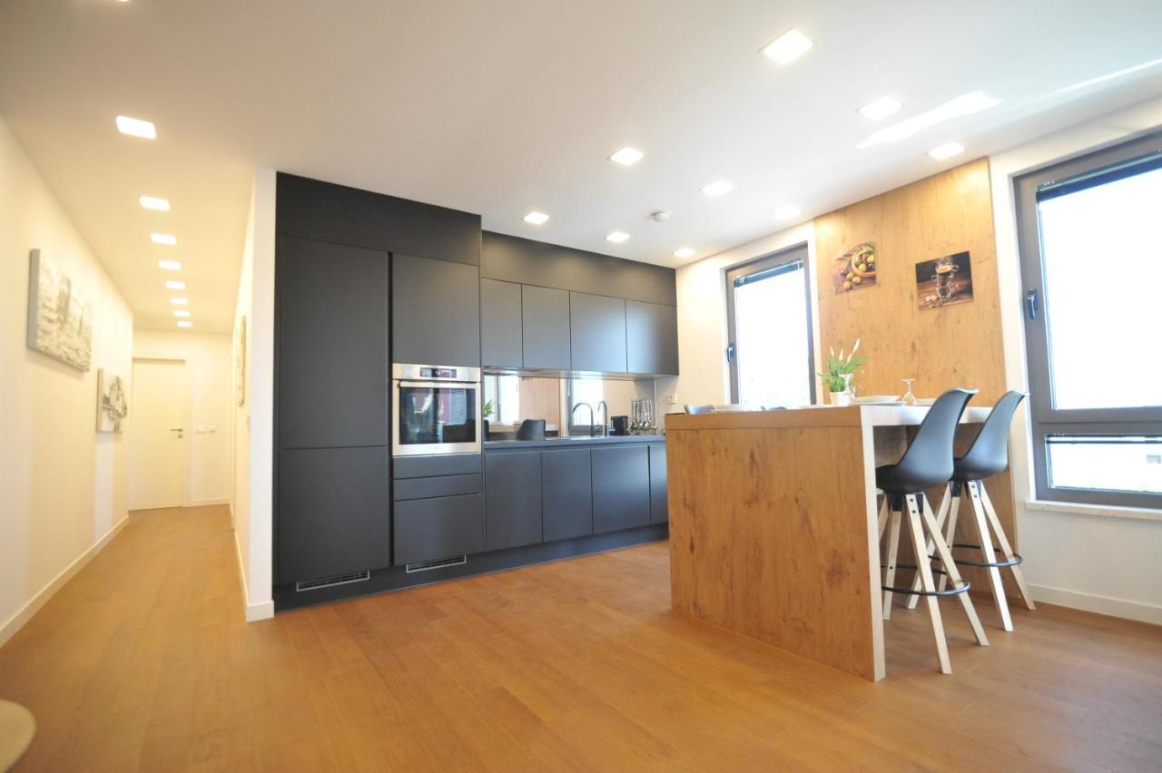 Novi Apartman Beti Blizu Plaze S Besplatnim Parkingom, Puntamika - Zadar Apartment Exterior photo
