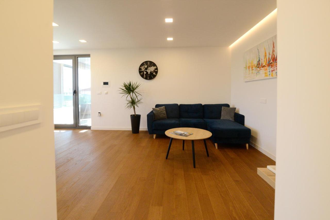 Novi Apartman Beti Blizu Plaze S Besplatnim Parkingom, Puntamika - Zadar Apartment Exterior photo